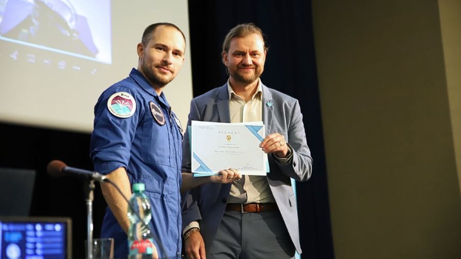 Ostravské chytré tričko připravené pro ISS: měření fyziologické zátěže astronautů