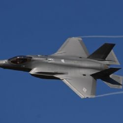 Nad Mošnovem proletěl lightning i gripen, loučily se staré vrtulníky. Dny NATO představily i jejich nástupce