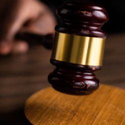 Napadené romské děti z Lipníku dostanou desetitisícové odškodné