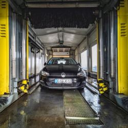 10 automyček v Ostravě: stručný přehled, kde umýt auto