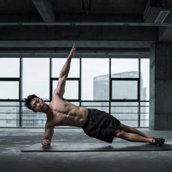 Jak nejrychleji nabrat? Vybudujte si svalovou hmotu ještě před příchodem sezóny