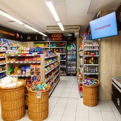 COOP otevírá autonomní prodejnu s AI na ostravském letišti