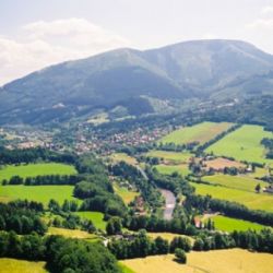 Nebezpečné sesuvy půdy ohrožují Smrk a Palkovice