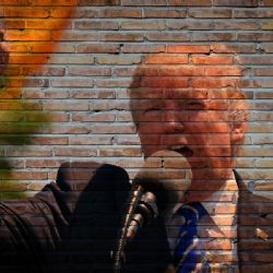 Prezident Trump vysvětluje propady na trzích