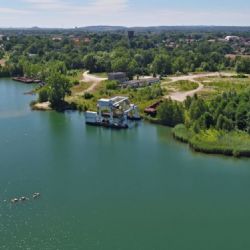 Nová komfortní zóna u Kališova jezera láká návštěvníky