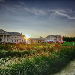 Léto na Kačině odstartuje muzikál Noc na Karlštejně