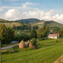 Obec Hrádek na Frýdecko-Místecku se stala Vesnicí roku a postupuje do národního kola