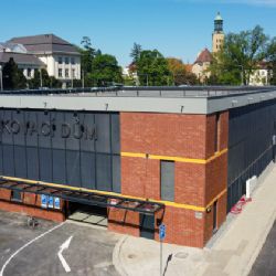 Parkovací dům je stavbou kraje