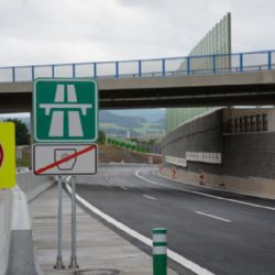 Proč je dobré za užití dálnic platit? Pomůže to rozvíjet dopravní infrastrukturu