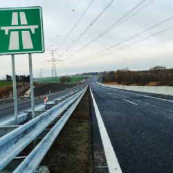 Užitečná novinka: web edalnice.cz vás navede na oficiální e-shopy s dálničními známkami v zahraničí