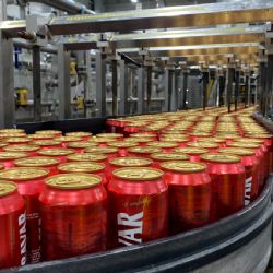 Zlomová investice v Ostravaru: nová linka na stáčení piva do plechovek za téměř 100 milionů korun