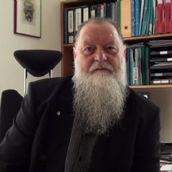 Válka je vůl, ale Putin s ní umí dobře vydírat. Ví, že Západ zareaguje