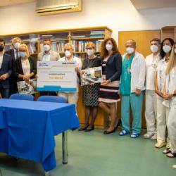 FN OSTRAVA NAVŠTÍVILA PREZIDENTKA NADAČNÍHO FONDU KAPKA NADĚJE VENDULA PIZINGEROVÁ, ŘEDITEL FONDU JAN FISCHER A ZÁSTUPCE SPOLEČNOSTI JABLOTRON TUSIS KOSTAS