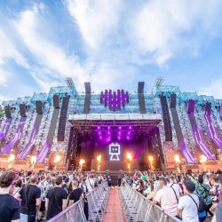 Letošní Beats for Love slibuje úžasnou show - více než 500 interpretů roztančí davy!