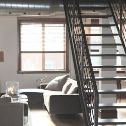 Rekonstrukce domů v ulici Hany Kvapilové zahájena