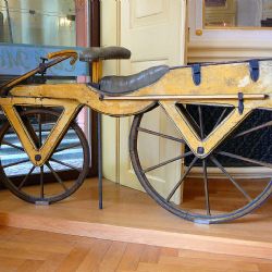 Unikátní výstava odhaluje historické velocipedy v Ostravě