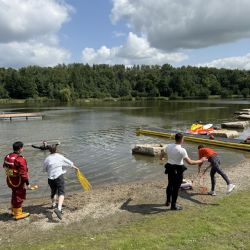 Bezpečně u vody: Stříbrné jezero učí bezpečí s Hasiči a Zdravotníky