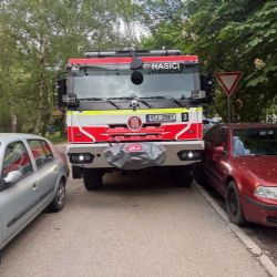 Test průjezdnosti ulic: Špatné parkování ohrožuje záchranu životů