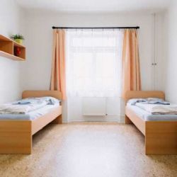 Ubytování na kolejích zdražuje, studenti bojují o místa